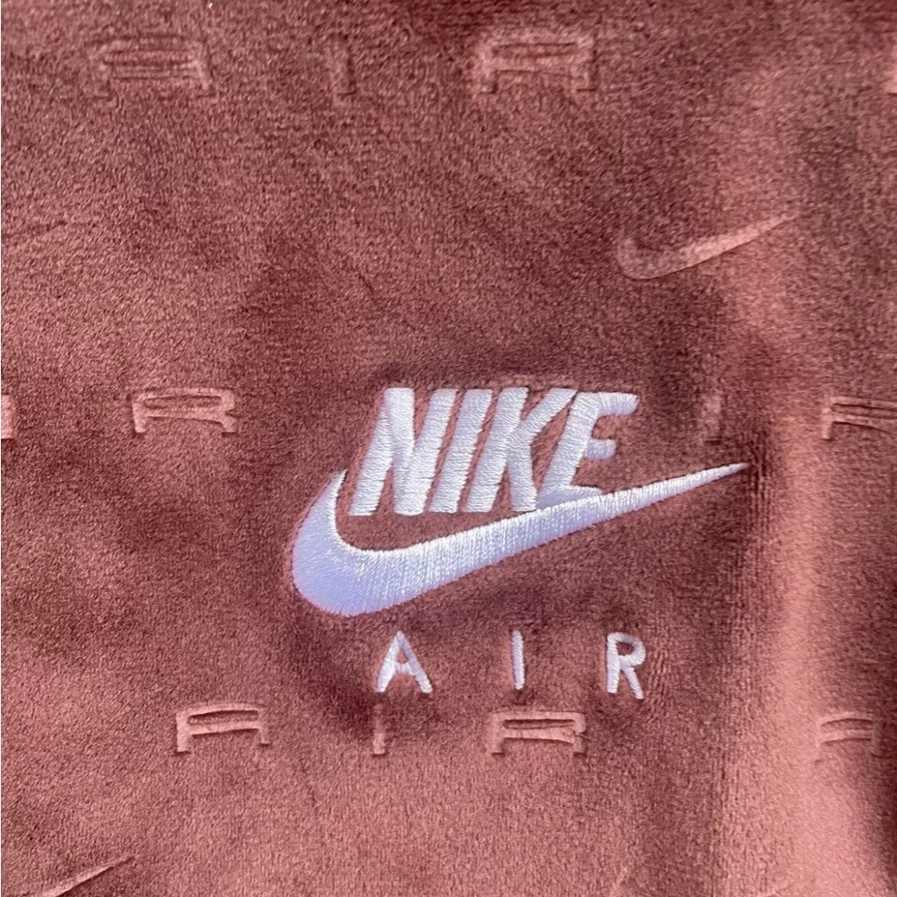 NWOT- Nike Women's Brown or Bronze Colored Velour Jacket and Short Set XXL - Picture 5 of 13